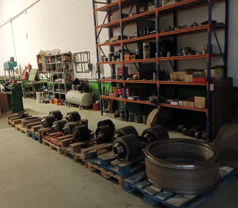 Quienes somos. Taller y piezas.