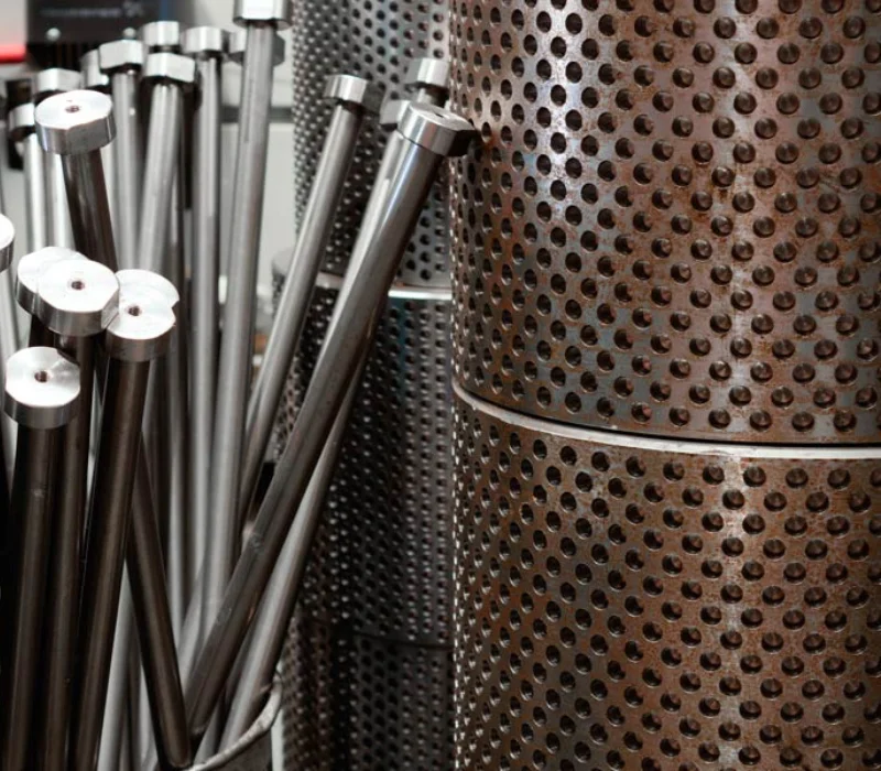 Qué hacemos. Tornillos y mecanizados.